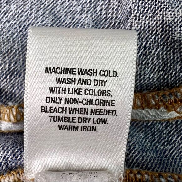 OLD NAVY Women’s Classic Jean Jacket Cropped Medium Wash Blue Denim XSmall - Picture 7 of 7